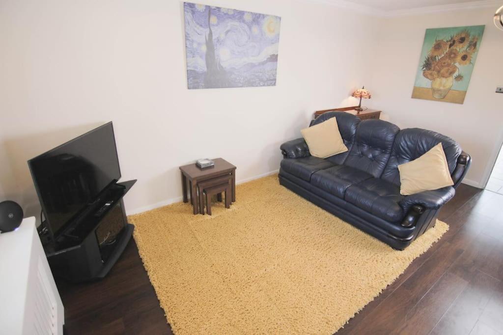 Holiday home 2 Bed House - Bhx - Nec